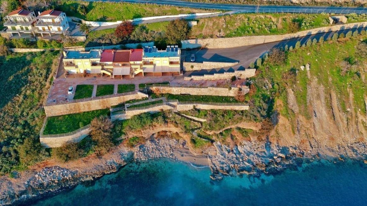 Kiveri Cave Apartment D4 Bagian luar foto